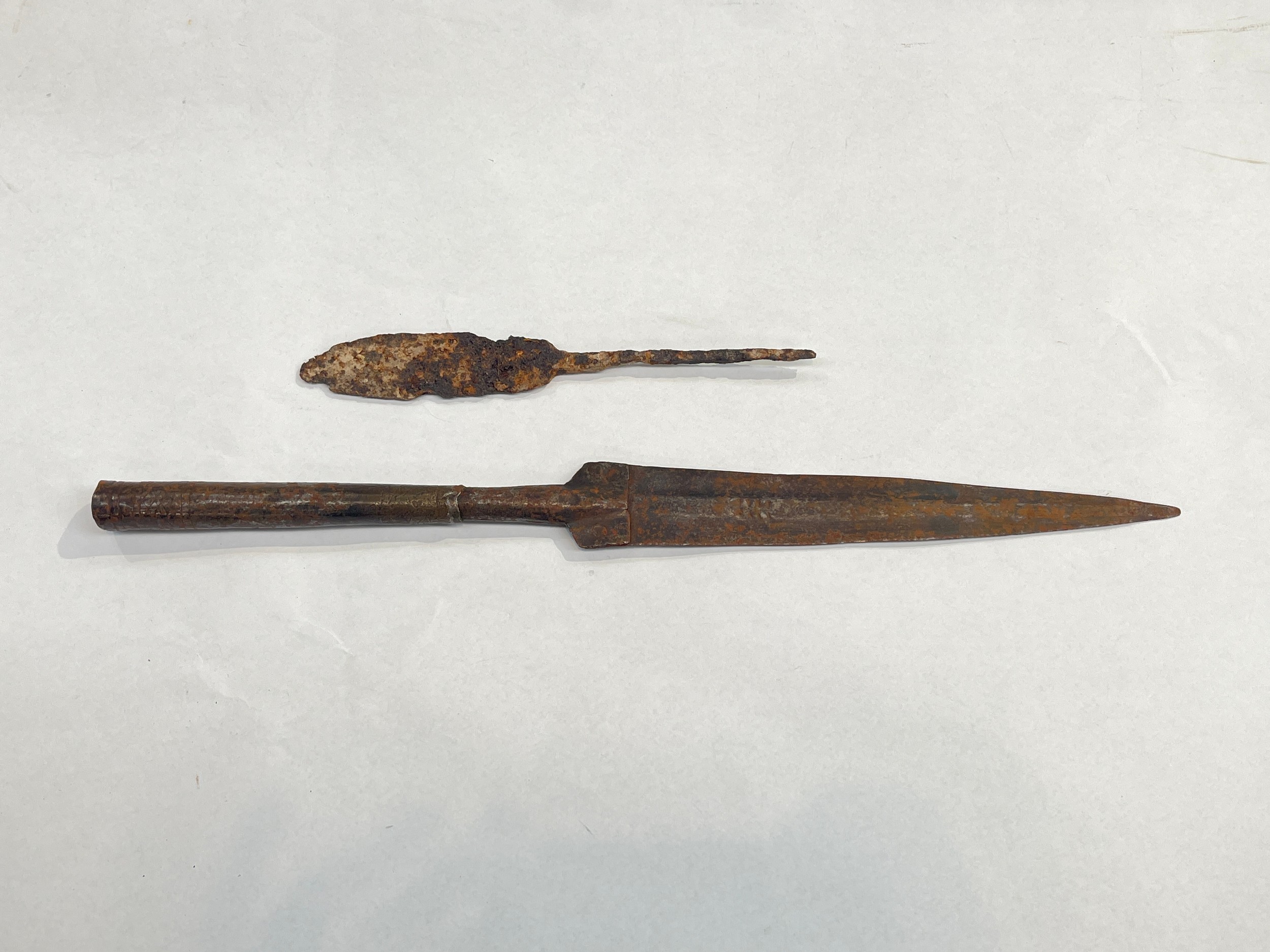 Two spear heads, one in relic condition - Image 2 of 2