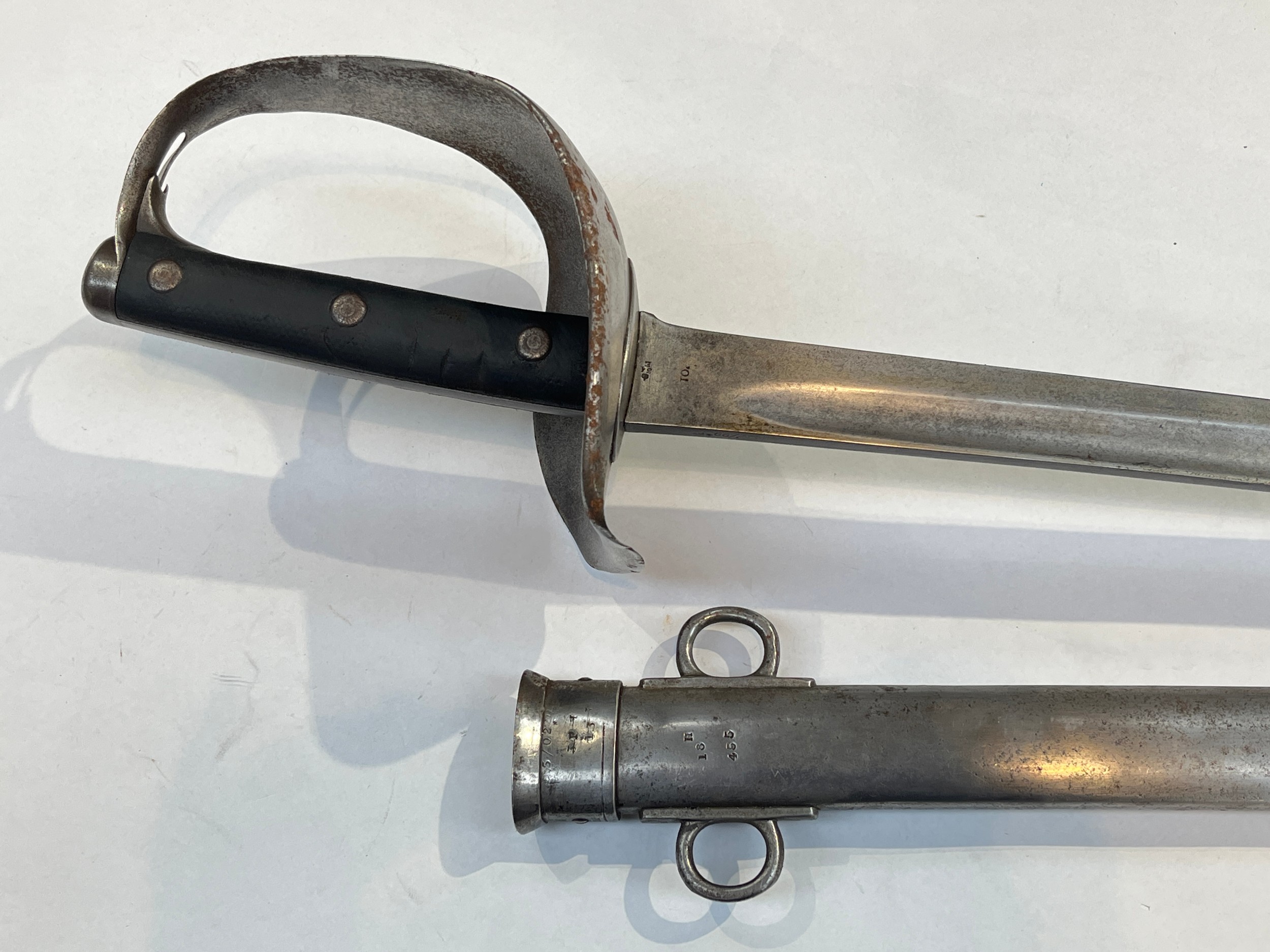 An 1899 pattern cavalry troopers' sword, the sheet steel bowl hilt with leather riveted grip joining - Image 2 of 3