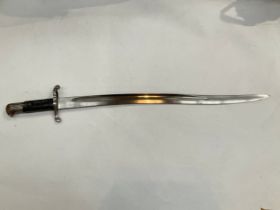 A Victorian 1856 pattern 'Yataghan' sabre bayonet