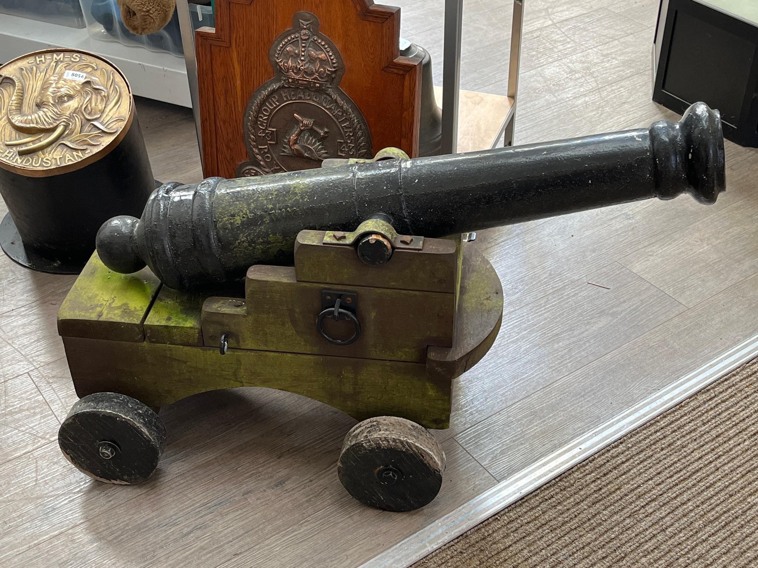 A replica cannon, approximately 1m in length