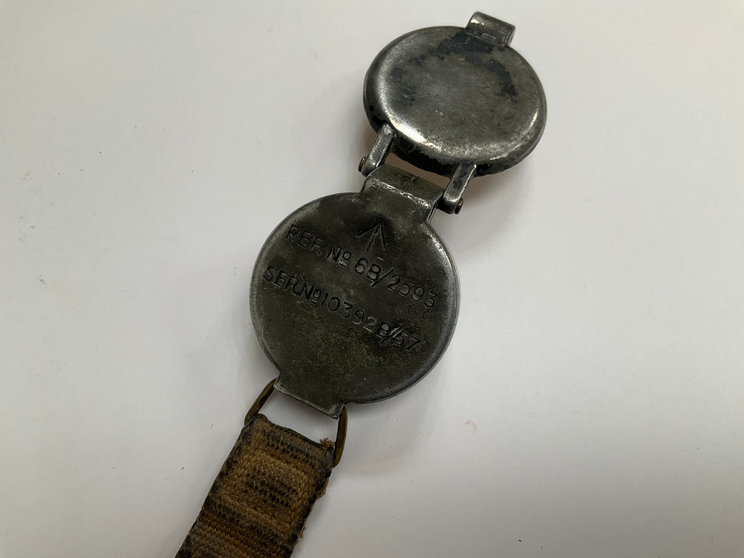 A WWII British wrist compass, stamped to rear 6B/2593, strap a/f - Image 2 of 2