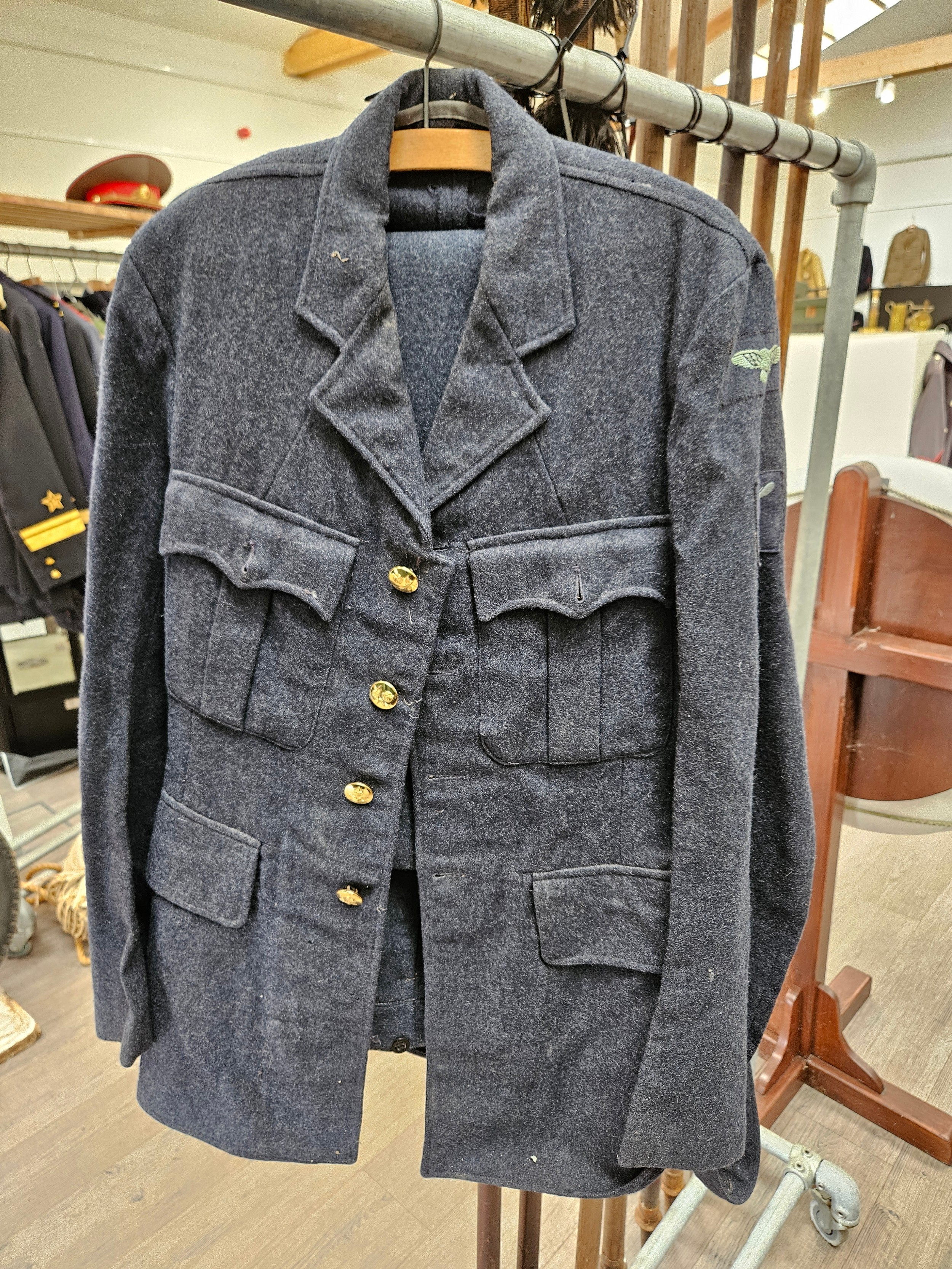 A quantity of military uniform including 1952 RAF Service Dress and two post war US service jackets - Image 3 of 5