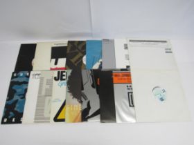 A collection of seventeen House, Techno and other dance music 12" singles including Towa Tei,