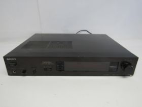 A Sony PCM-501ES Digital Pulse Modulation audio processor, with manual