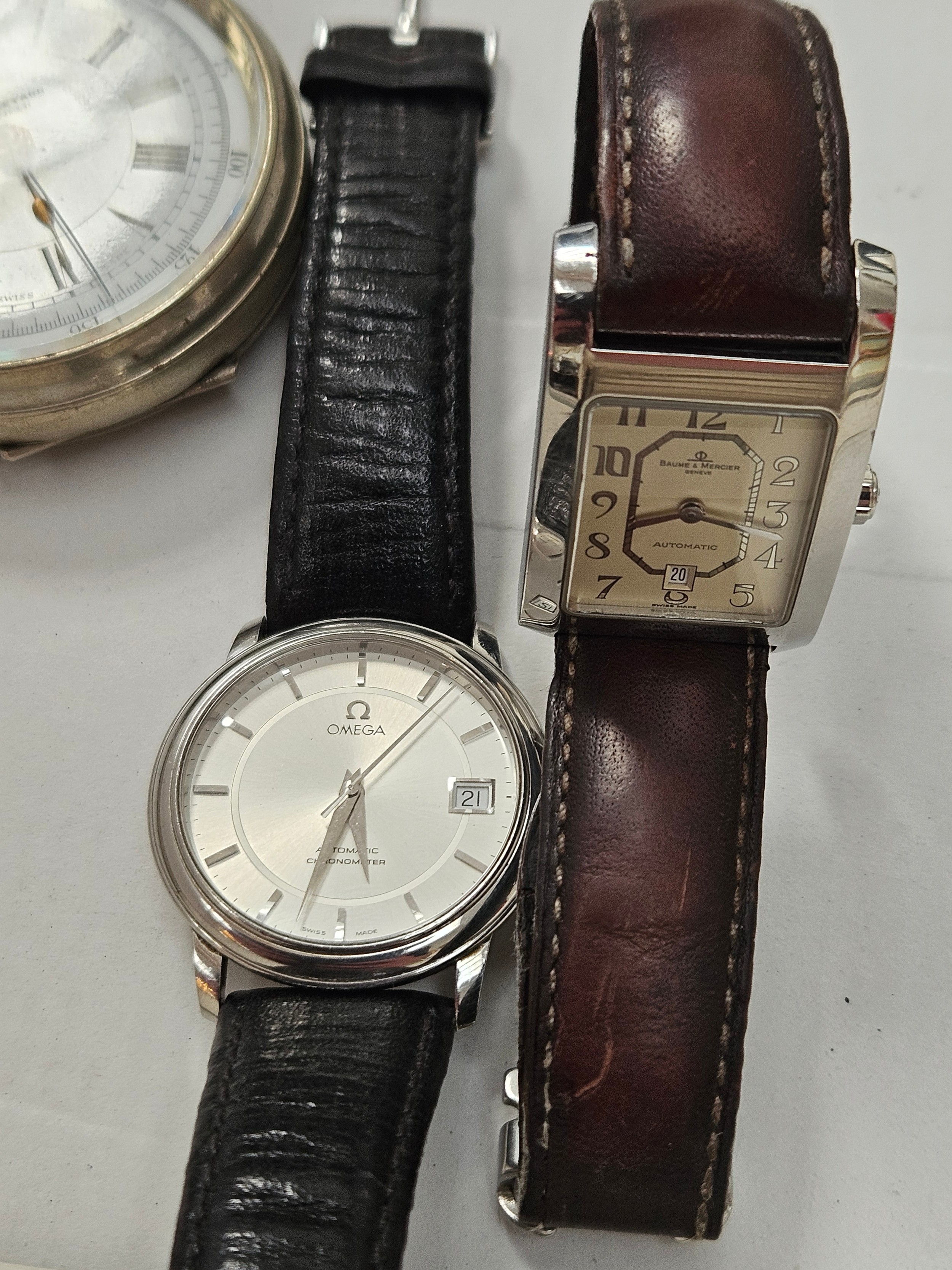 A Best Centre Seconds Chronograph watch by G. W. Appleyard, Wakefield along with a leather cased - Bild 2 aus 3