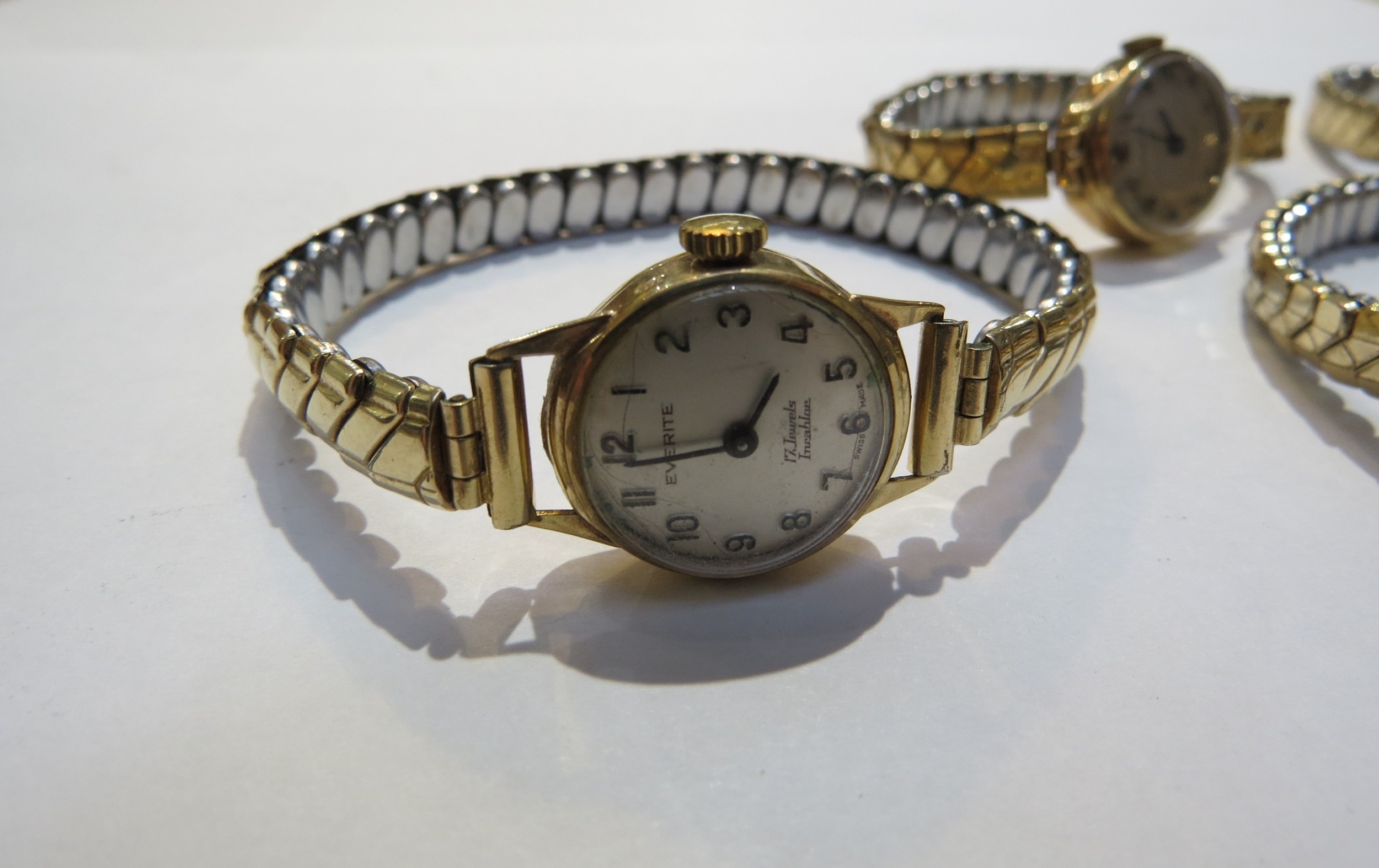 Five 9ct gold cased ladies wristwatches with flexible straps - Image 3 of 11