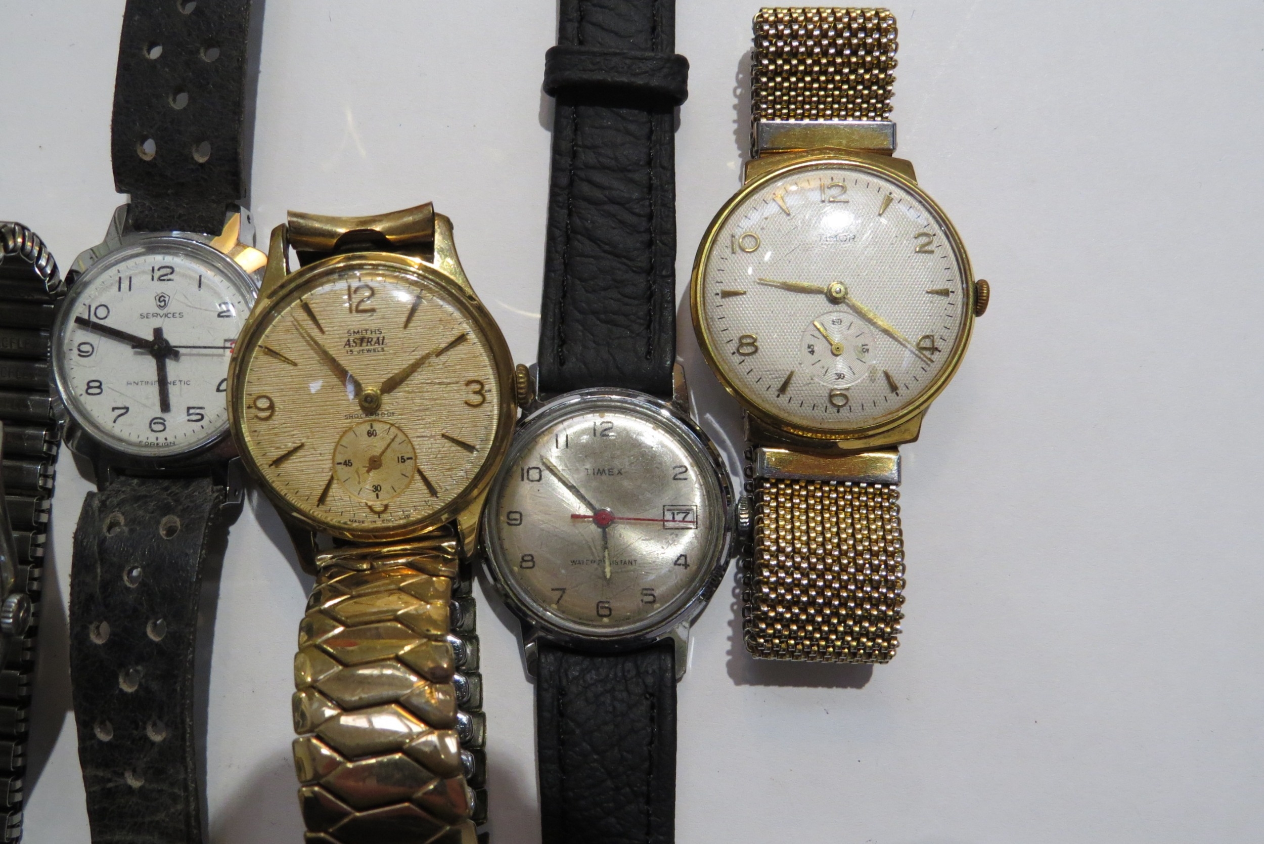 Seven manual wind wristwatches including Smiths Astral, Rotary Timor, Cyma, Services, Superoma de - Bild 3 aus 3