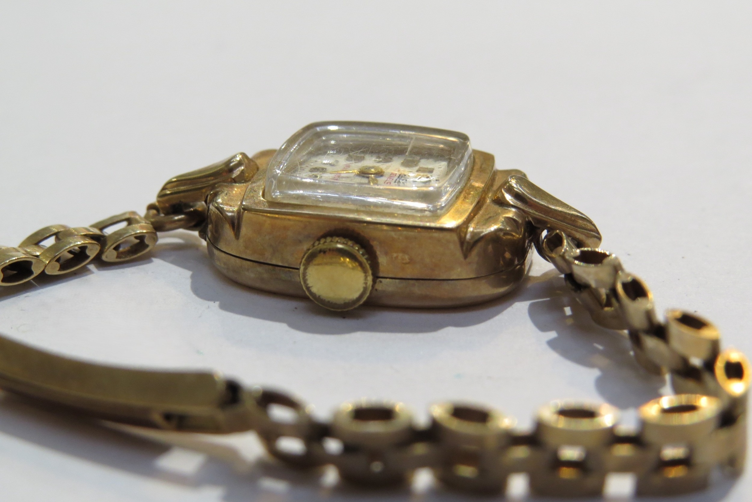 A 9ct gold Majex non magnetic wristwatch and Rotary 9ct gold 21 jewel wristwatch, gross weight 28g - Image 4 of 6