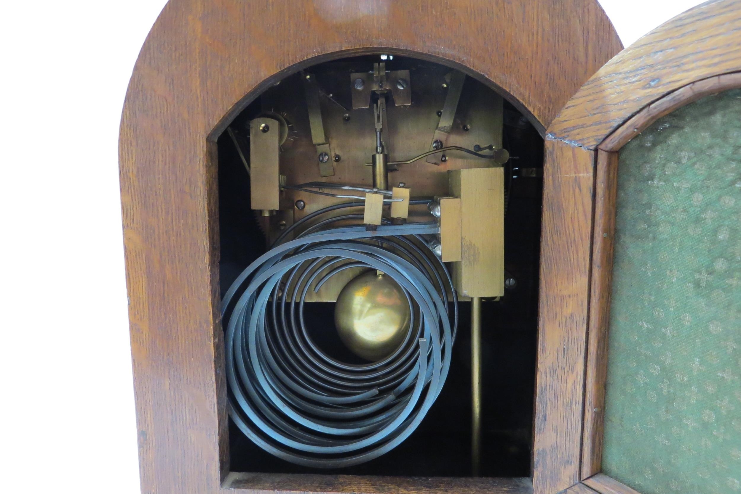 A Mappis & Webb London early 20th Century Westminster chime mantel clock striking on gong in light - Image 3 of 3