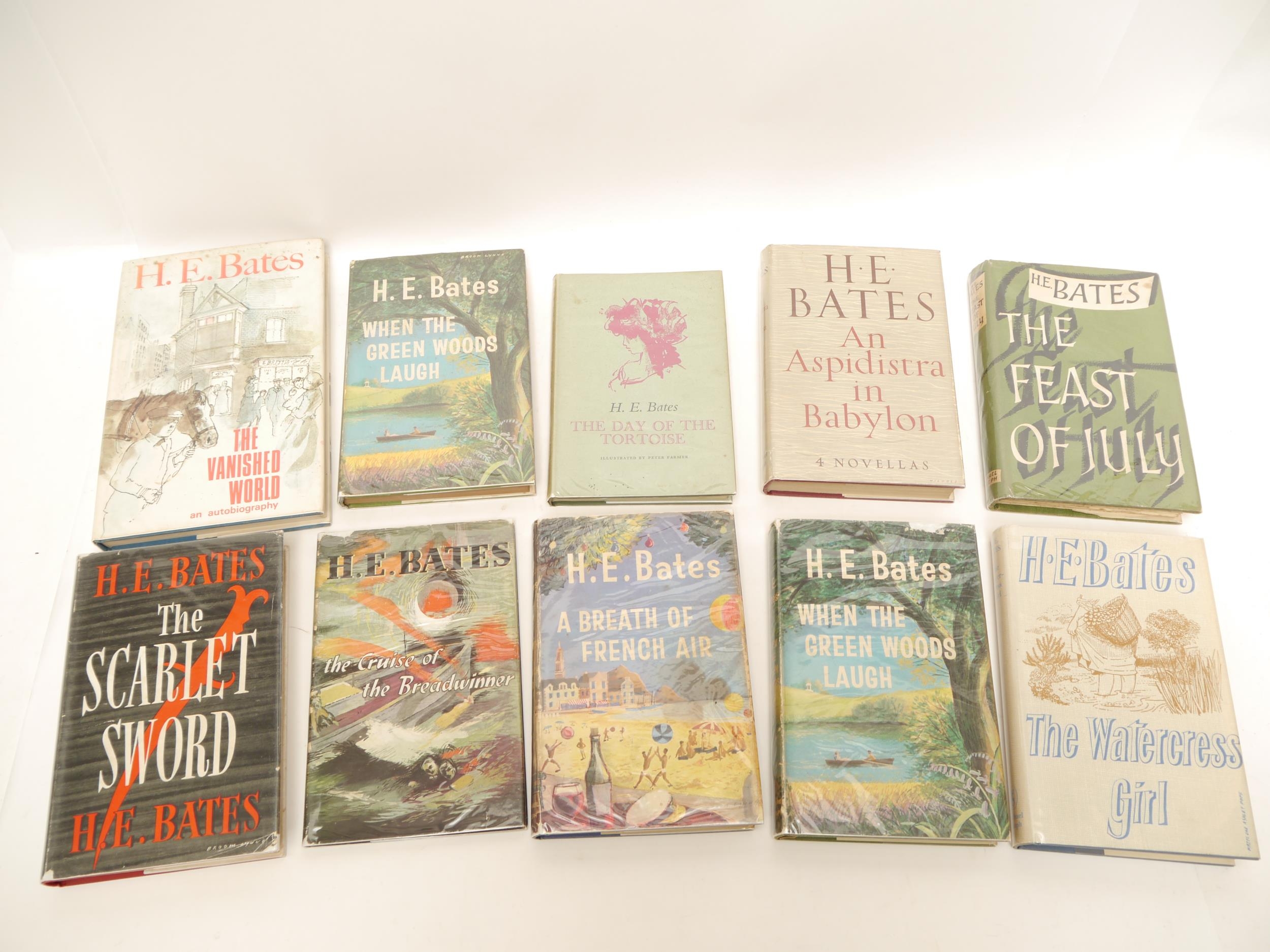 H.E. Bates, 10 titles, all published London, Michael Joseph, all original cloth, all in dust - Bild 2 aus 2