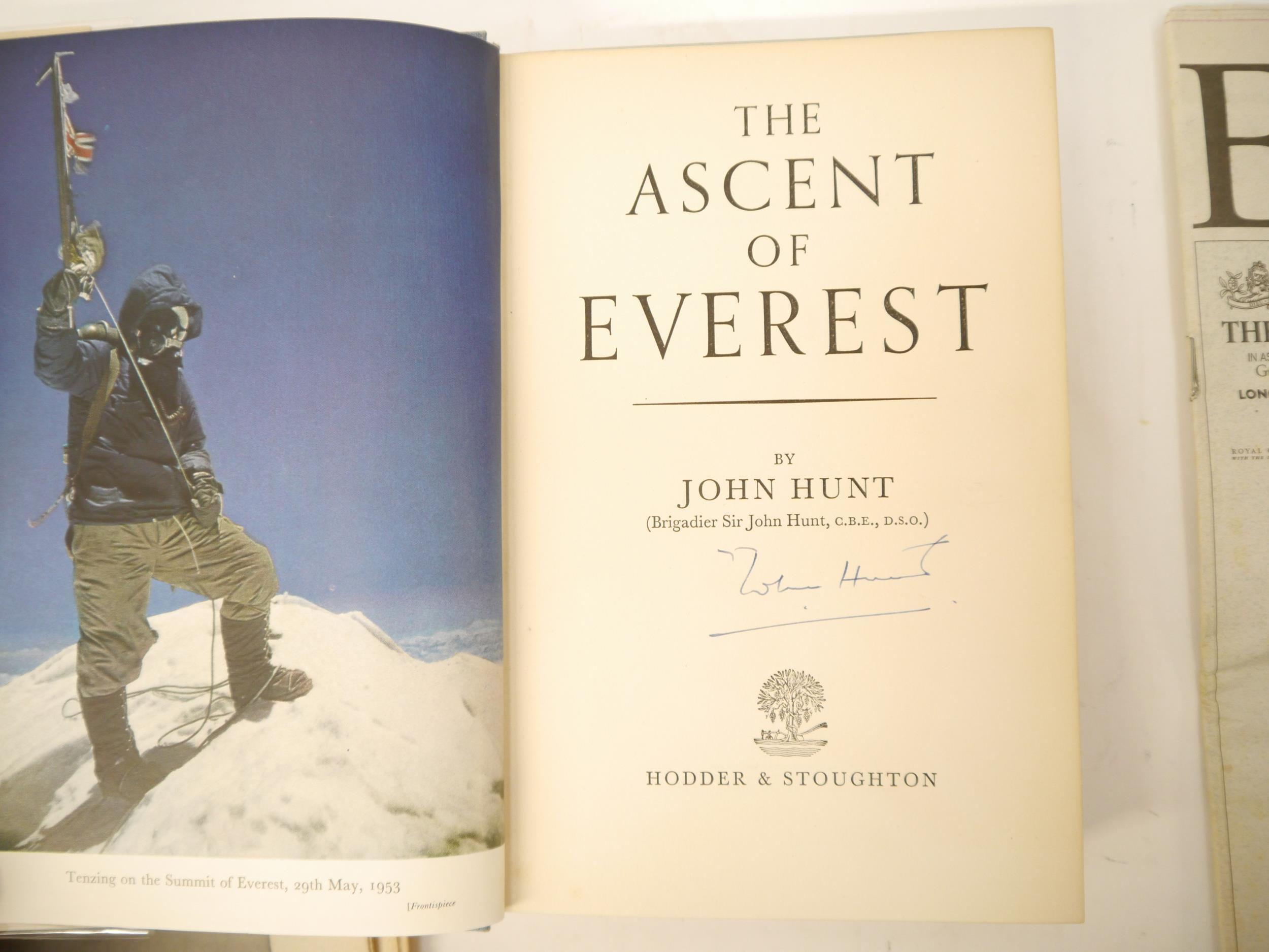 John Hunt: 'The Ascent of Everest', London, Hodder & Stoughton, 1953, 1st edition, signed by the - Bild 2 aus 4