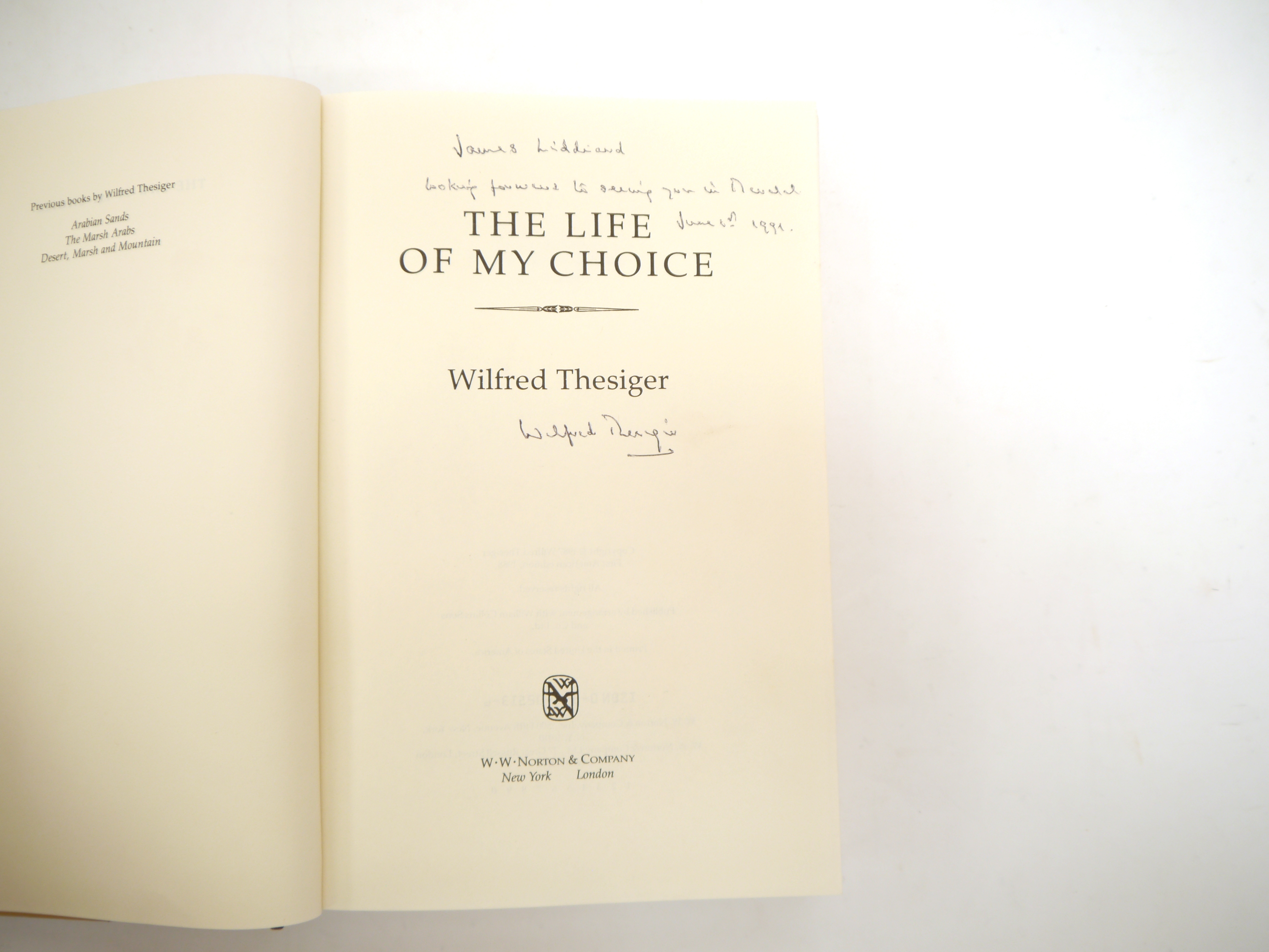 Wilfred Thesiger: 'The Life of My Choice', New York, W.W. Norton & Company, 1988, 1st US edition, - Bild 2 aus 5