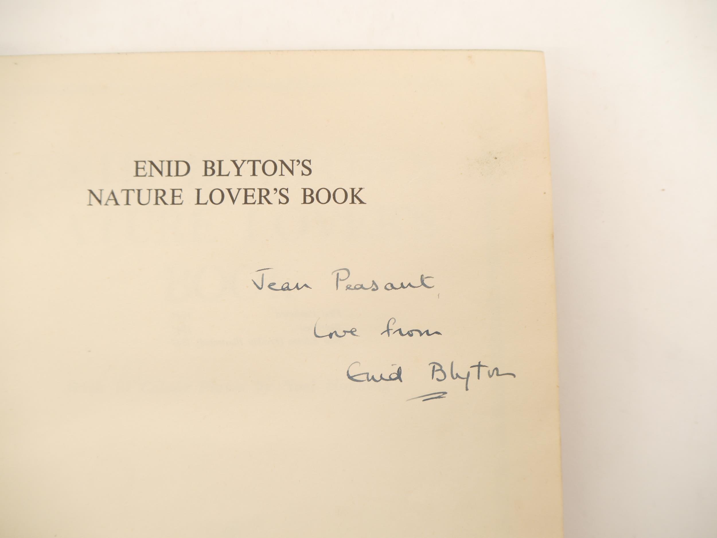 Enid Blyton: 'Enid Blyton's Nature Lover's Book', London, Evans Brothers, 1947, new edition, - Bild 2 aus 2