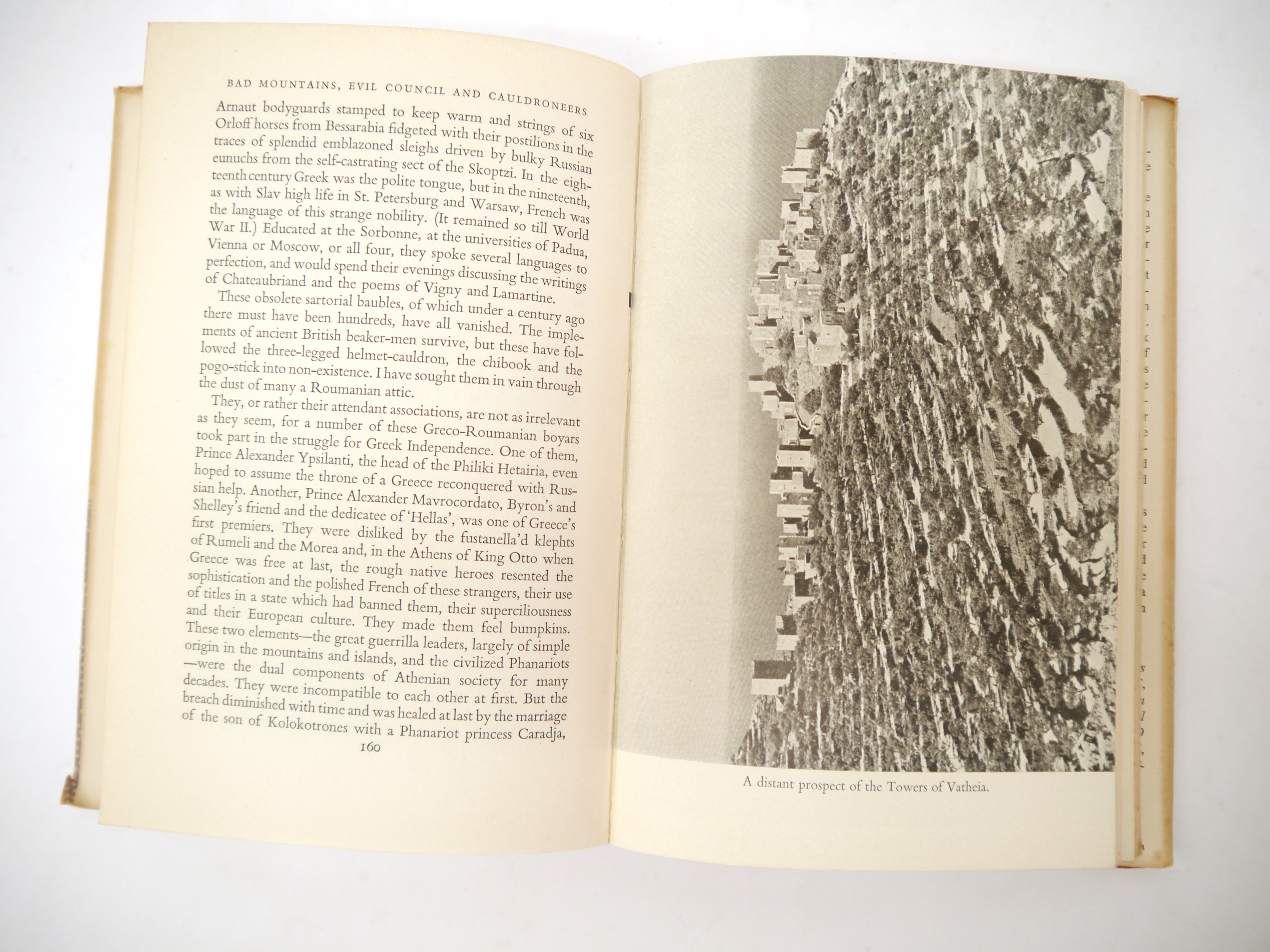 Patrick Leigh Fermor: 'Mani: Travels in the Southern Peloponnese', London, John Murray, 1958, 1st - Bild 4 aus 5