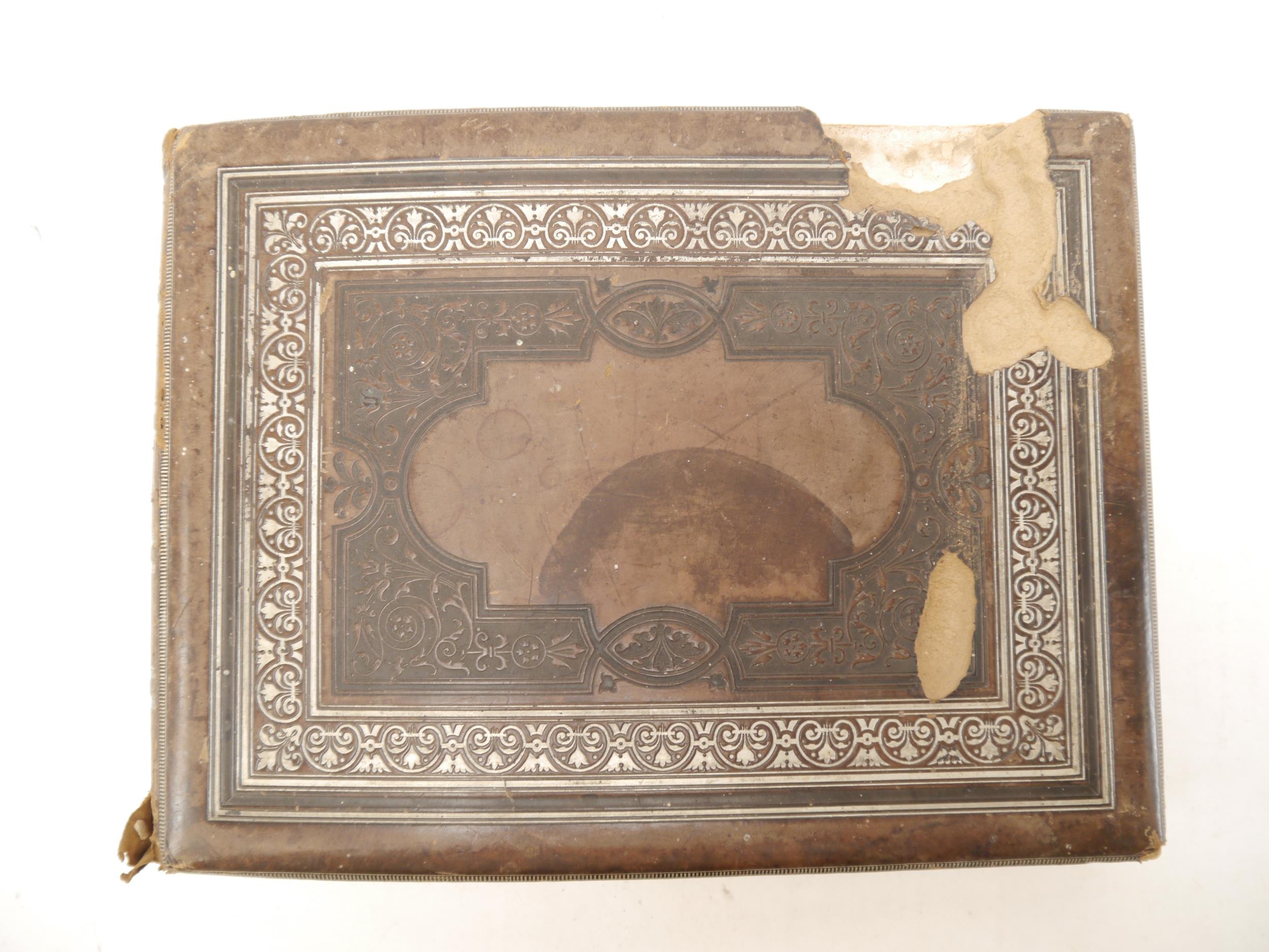 A victorian photograph album circa 1860's/ 70's containing approx 75 mounted albumen print - Bild 39 aus 40