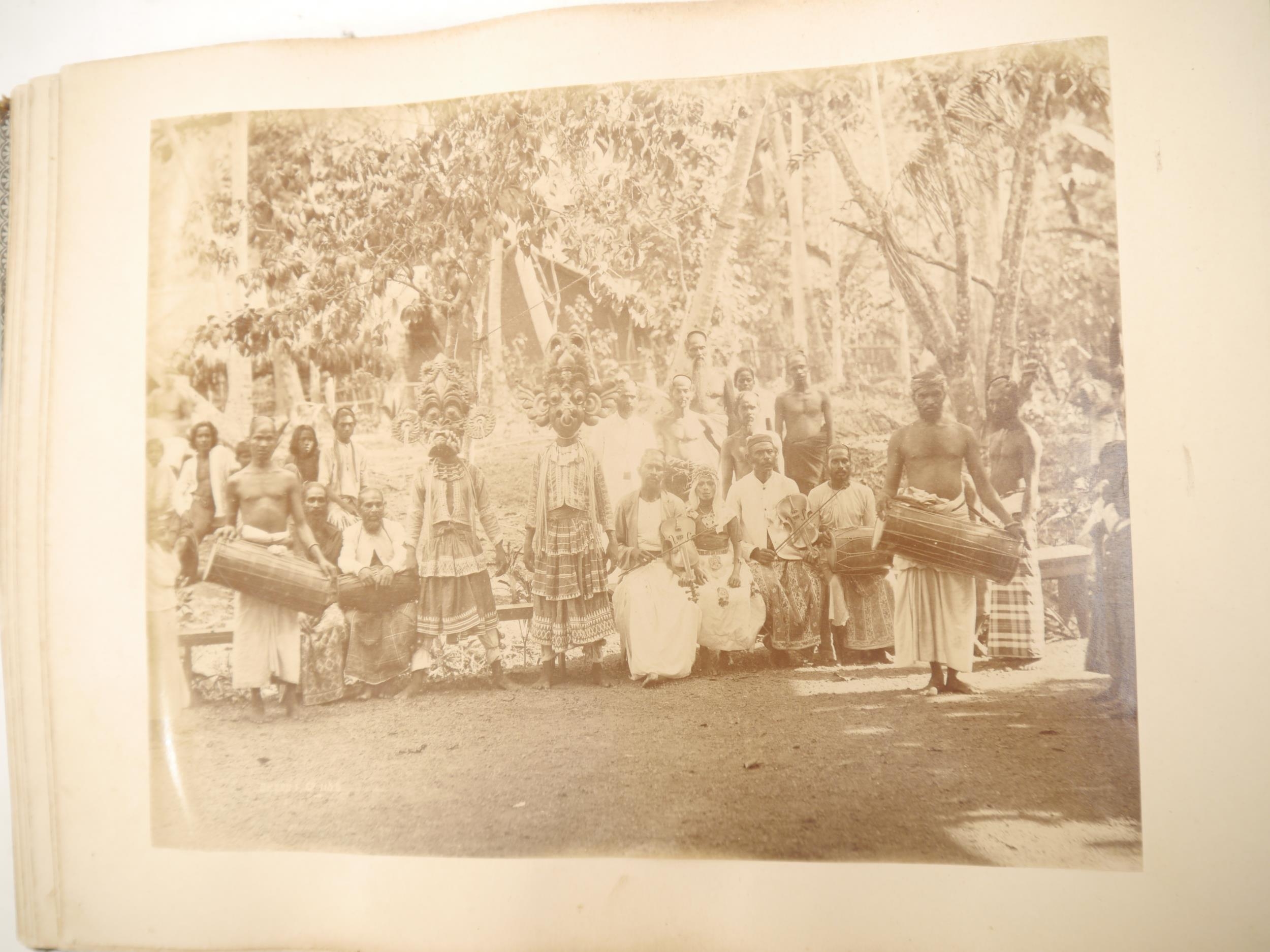 A victorian photograph album circa 1860's/ 70's containing approx 75 mounted albumen print - Bild 32 aus 40