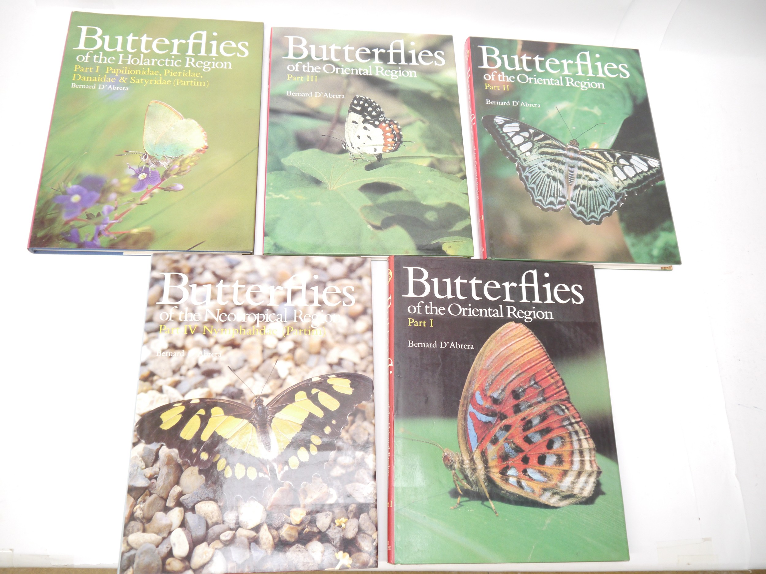 (Butterflies, Lepidoptera.) Bernard D'Abrera, 'Butterflies of the World' series, 10 volumes, all - Image 3 of 3