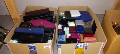 A large quantity of empty jewellery boxes