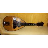 A vintage mandolin (length 61cm)