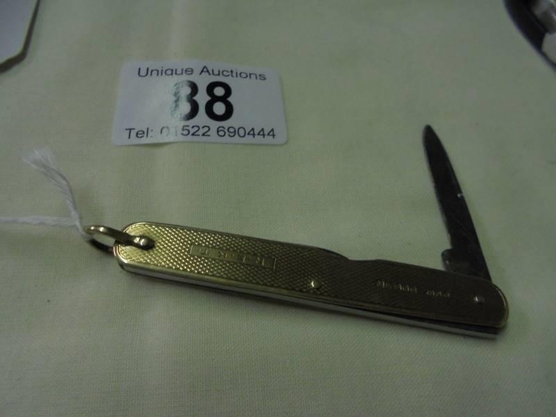 A 9ct gold pen knife, - Image 6 of 6