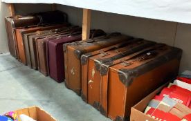 A good lot of vintage suitcases COLLECT ONLY