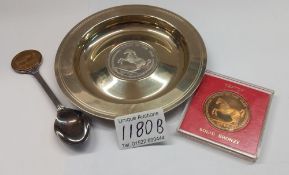 A Sefton horse of the year 1982 bronze coin, dish & spoon (Hyde Park Nail Bomb)