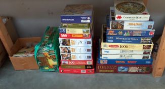 A good lot of jigsaws etc (completeness unknown) COLLECT ONLY