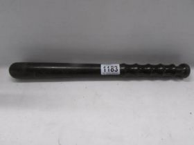 A vintage police truncheon by Hiatt & Co., Birmingham, 38.25 cm long.