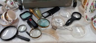 11 vintage hand magnifying glasses
