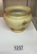 A vintage Royal Worcester pot rd no 232519, marked 1735