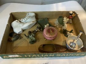 An interesting lot of early miniature figures