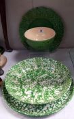 4 pieces of green glazed pottery