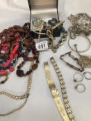 A quantity of costume jewellery including necklaces & brooches