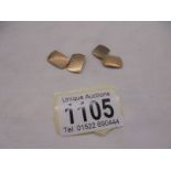 A pair of 9ct gold cuff links, 3.2 grams.