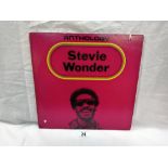 Stevie Wonder Anthology, 3 x LP U.S Pressing Motown , M9804A3. Records Ex Covers (Holes Punched)