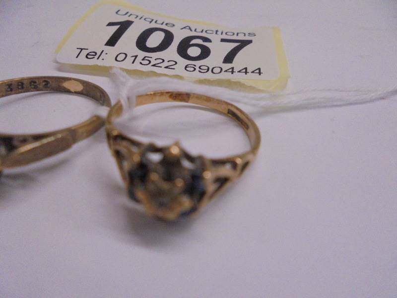 Two 9ct gold rings size K and K half (one missing a stone). 3.7 grams. - Image 5 of 5