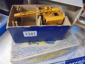 A boxed Dinky 971 Coles mobile crane and 564 elevator loader.