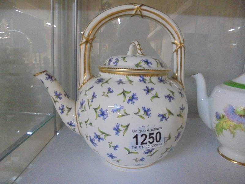 A Royal Doulton Glamis Thistle teapot and a Goode & Co., London teapot. - Image 4 of 5