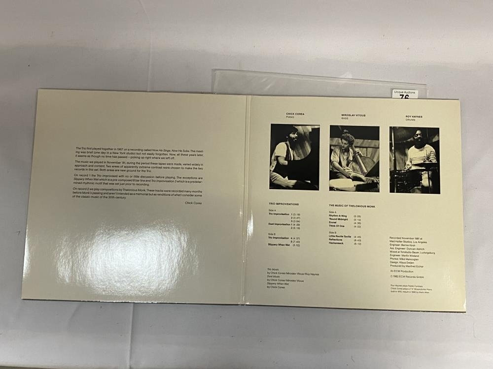 Chick Corea & Miroslav Vitous, Roy Haynes 'Trio music' 1982 German pressing 2x LP. ECM Records, 2641 - Image 3 of 6