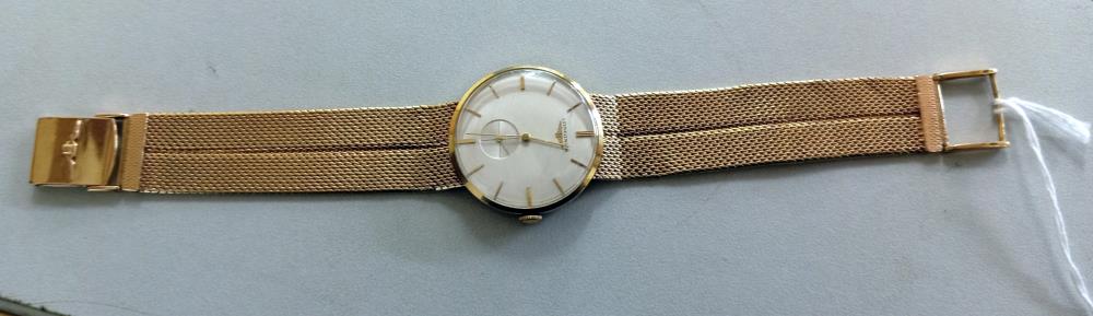 A vintage cased Longines 9ct gold wrist watch. - Image 3 of 7
