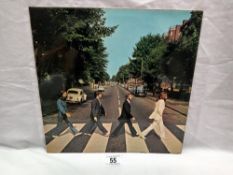 Beatles Abbey Road 1971 pressing. Vinyl Excellent Cover VG+ Apple Label PCS7088