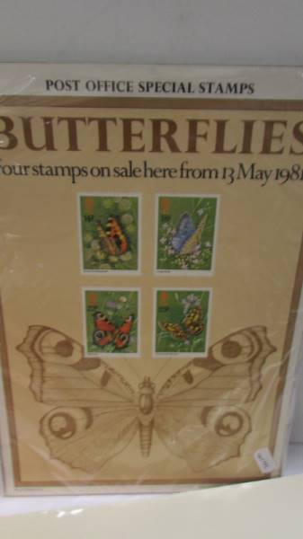 A 1987 Royal Mail stamp book, A Queen Elizabeth II Portrait in Stamps book & set of butterfly stamps - Image 2 of 8