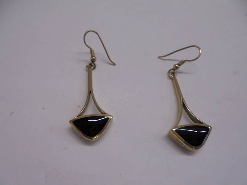 A pair of 9ct gold pendant earrings, 7.6 grams. - Image 2 of 2