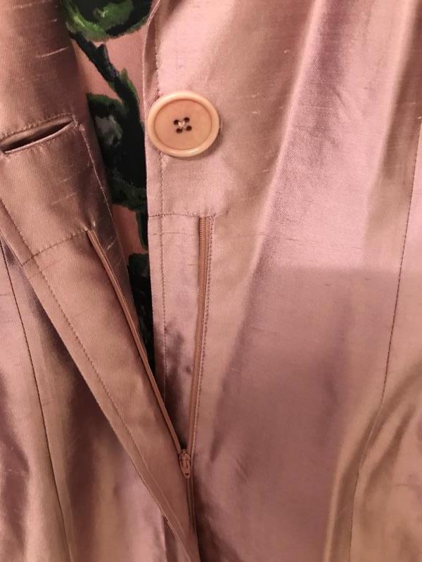 Paul Smith New. Long Jacket & skirt Dusky Pink - Image 5 of 12