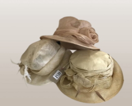 3x ladies summer hats in lovely condition