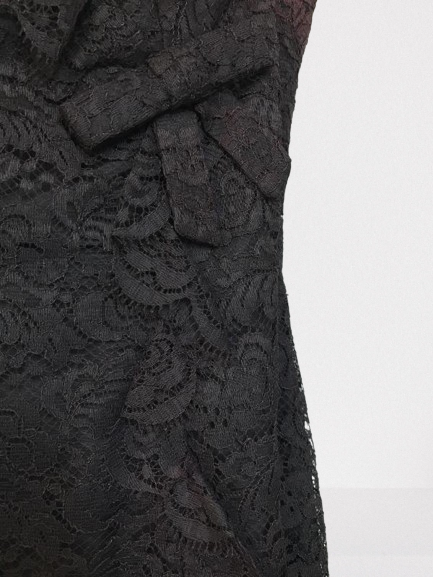 A vintage 70's Blanes London Lace Cocktail dress with Bow detail - Image 5 of 5