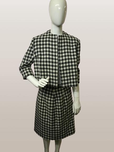 Vintage handmade checked wool houndstooth suit size 12