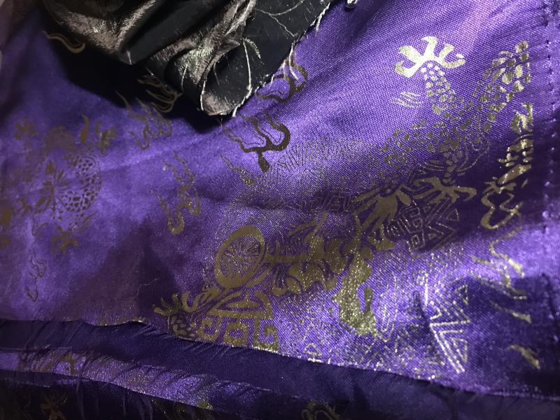 Purple fabric with gold dragon design 159in x 59in together with Red fabric with embroidered flowers - Image 3 of 5