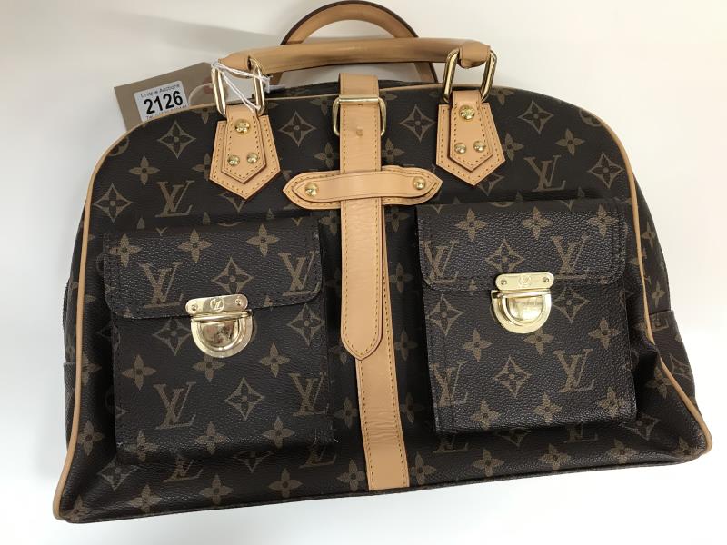 Beautiful handbag with monogram and matching purse - Image 2 of 12