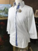 A cotton mix three quarter sleeve smart shirt, blue floral trim placket, Designer Wallmen size 42